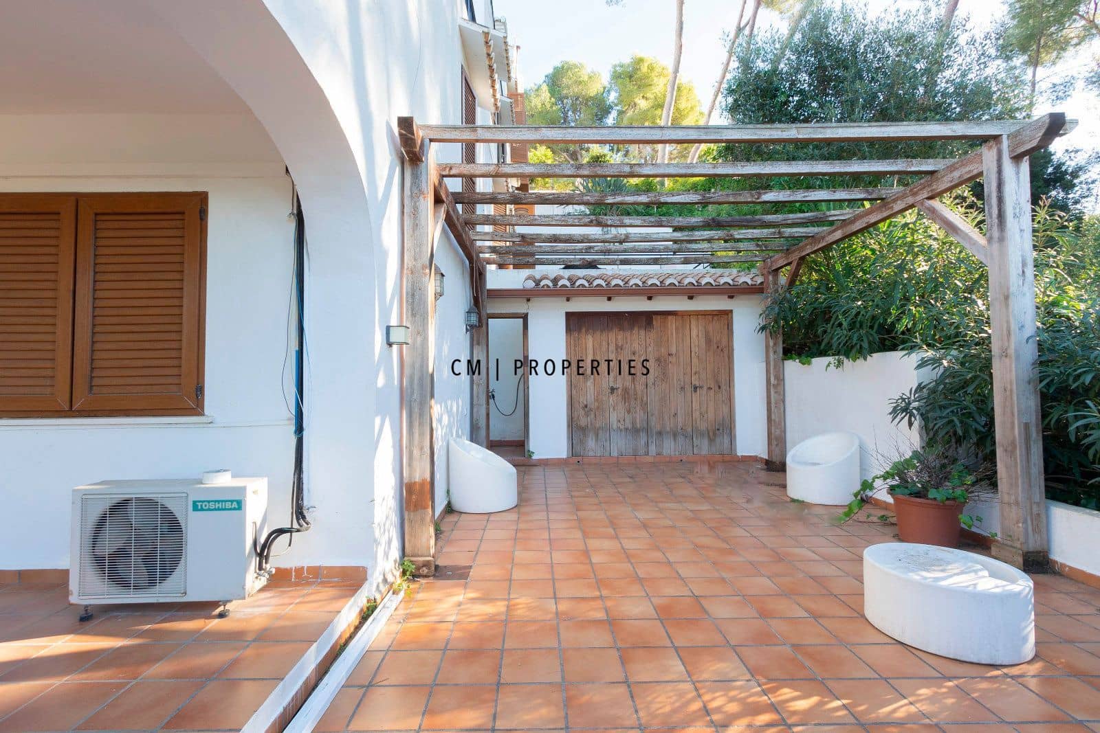 4 soverom Hus til salgs i Chiva med svømmebasseng - € 360 000 (Ref: 9421663)