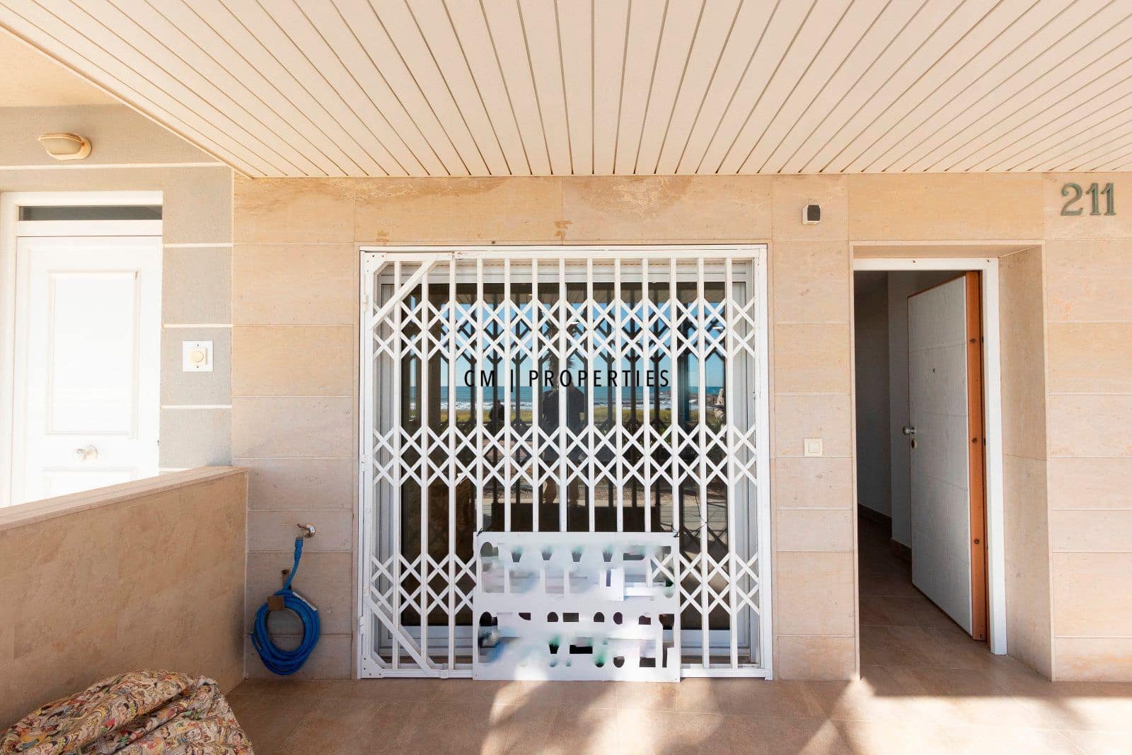 2 slaapkamer Flat te koop in Pucol - € 425.000 (Ref: 9421840)