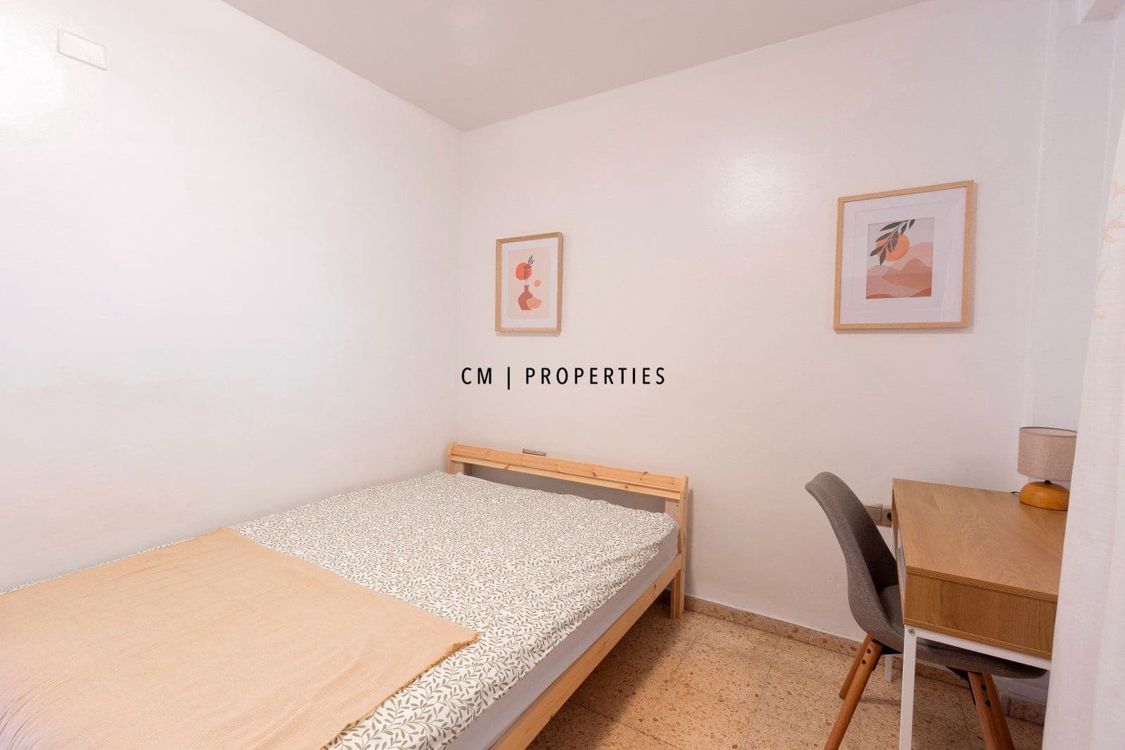 4 camera da letto Appartamento da affittare in Valencia citta - 1.500 € (Rif: 9424506)