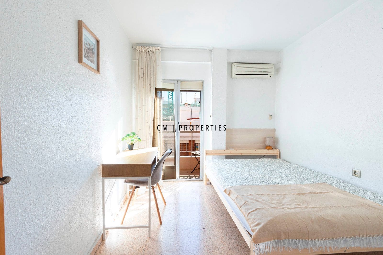 4 camera da letto Appartamento da affittare in Valencia citta - 1.500 € (Rif: 9424506)