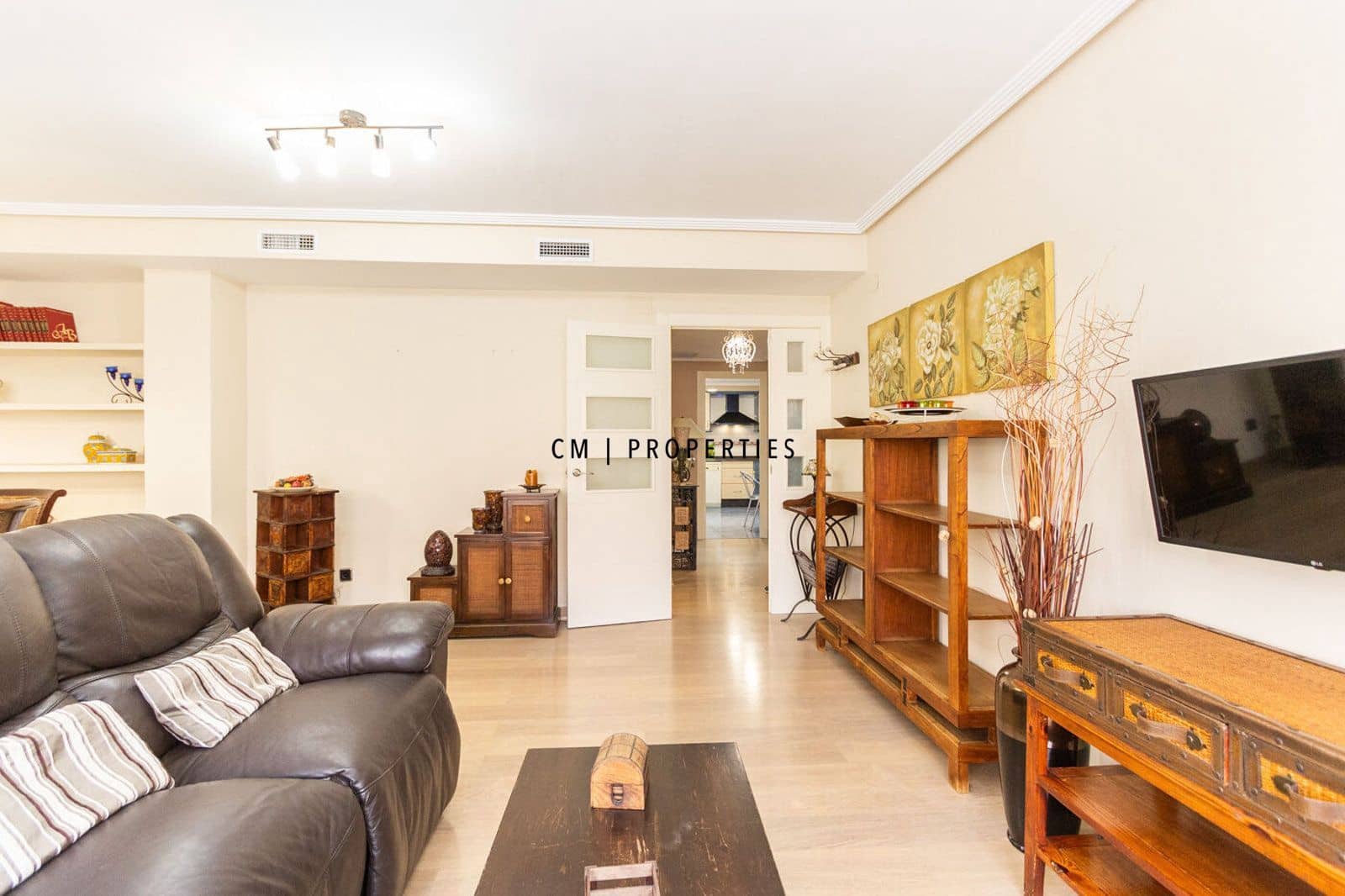 3 sypialnia Mieszkanie do wynajęcia w Miasto Walencja z garażem - 1 300 € (Ref: 9428701)