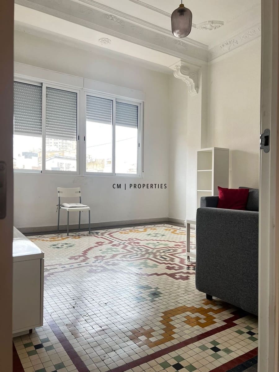Appartement de 4 chambres à louer à Valence ville - 1 700 € (Ref: 9432441)