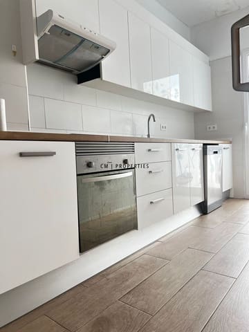 4 soverom Leilighet til leie i La Roqueta, Valencia by - € 1 700 (Ref: 9432441)