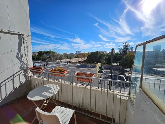 3 makuuhuone Asunto vuokrattavana paikassa Marxalenes, Valencia kaupunki mukana uima-altaan - 1 350 € (Ref: 9434939)