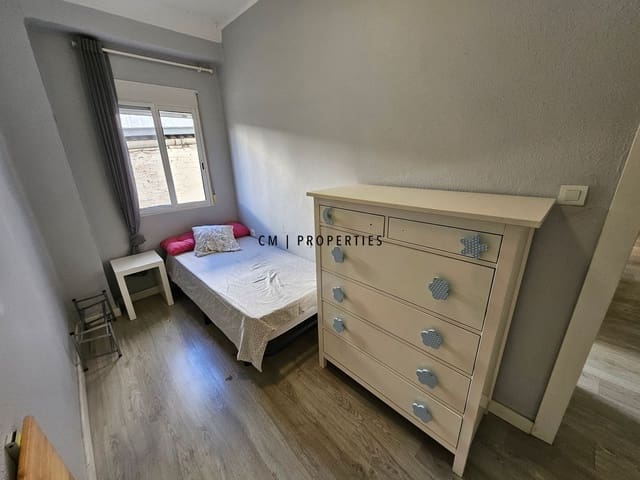 3 makuuhuone Asunto vuokrattavana paikassa Marxalenes, Valencia kaupunki mukana uima-altaan - 1 350 € (Ref: 9434939)