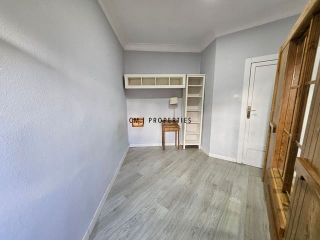 3 makuuhuone Asunto vuokrattavana paikassa Marxalenes, Valencia kaupunki mukana uima-altaan - 1 350 € (Ref: 9434939)