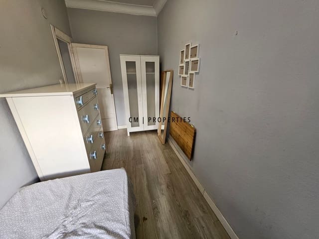 3 makuuhuone Asunto vuokrattavana paikassa Marxalenes, Valencia kaupunki mukana uima-altaan - 1 350 € (Ref: 9434939)