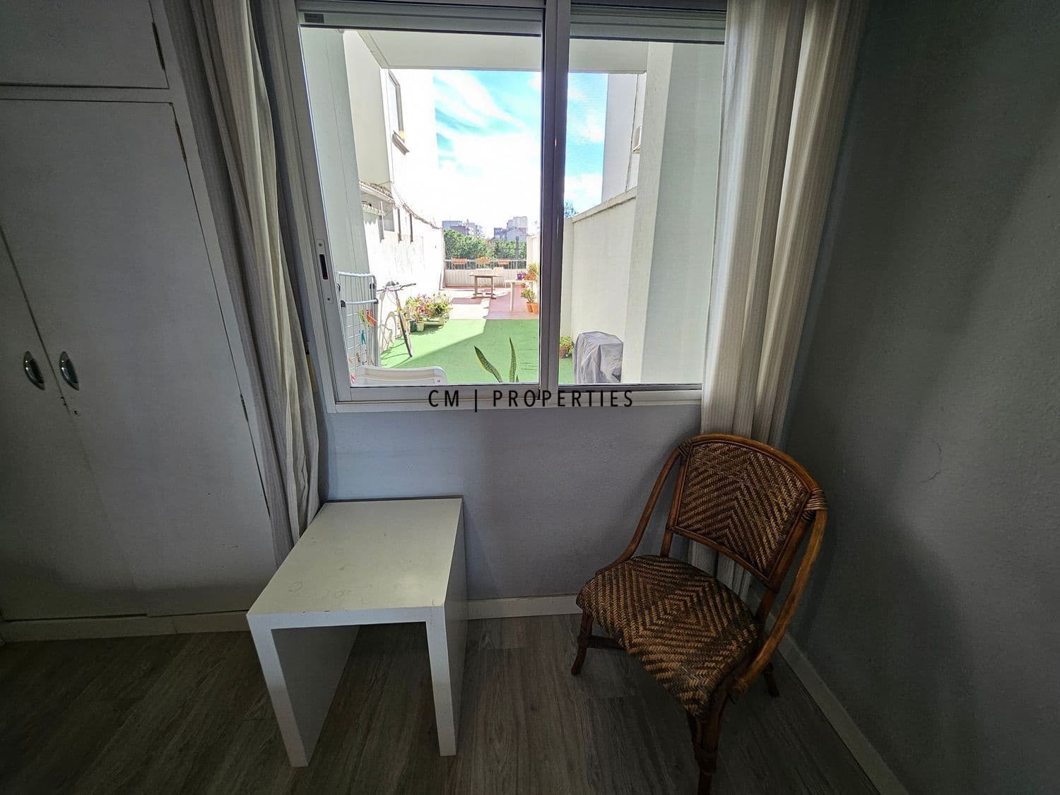 3 makuuhuone Asunto vuokrattavana paikassa Valencia kaupunki mukana uima-altaan - 1 350 € (Ref: 9434939)