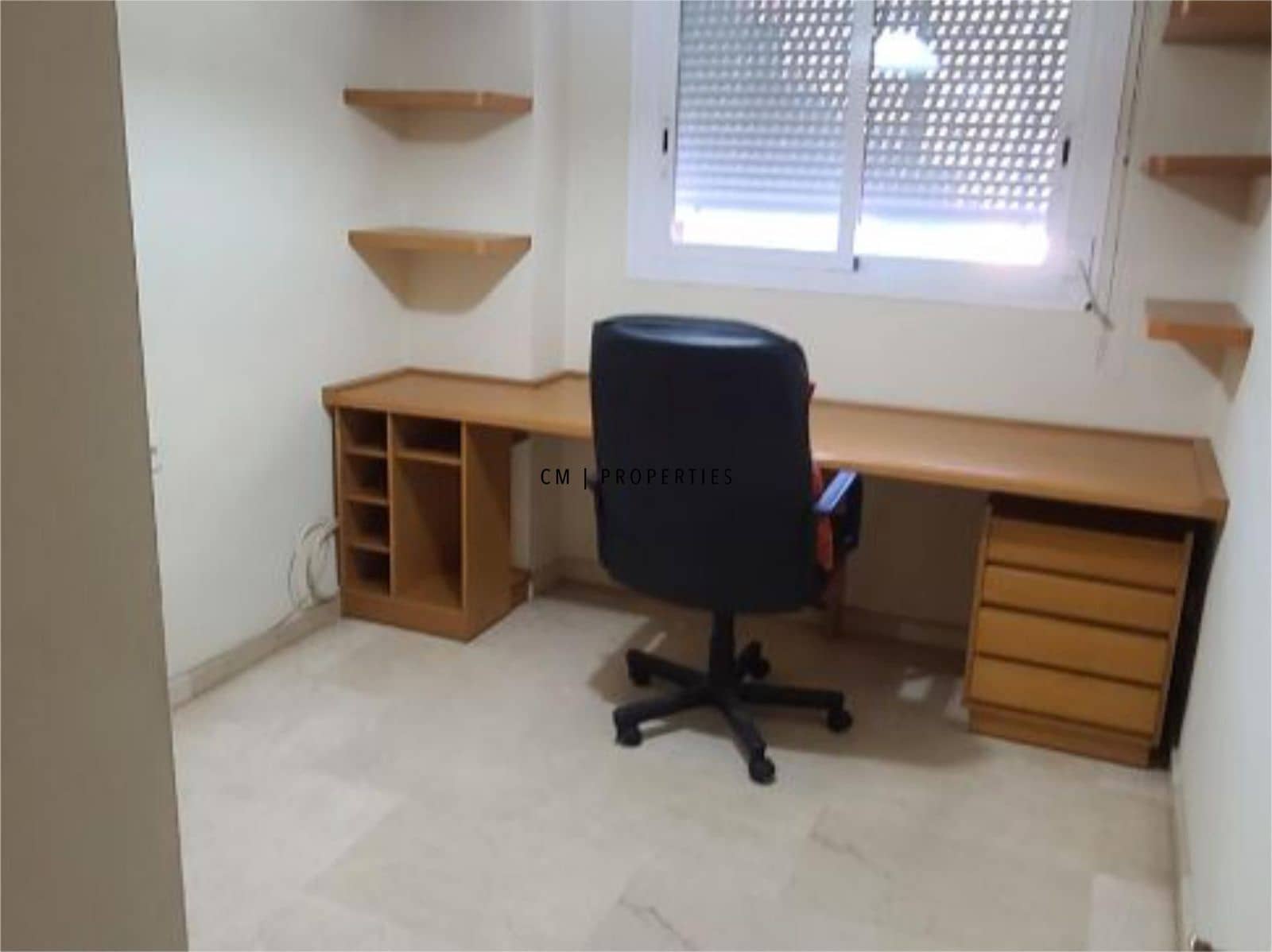 2 slaapkamer Flat te huur in Valencia stad met garage - € 1.450 (Ref: 9436186)