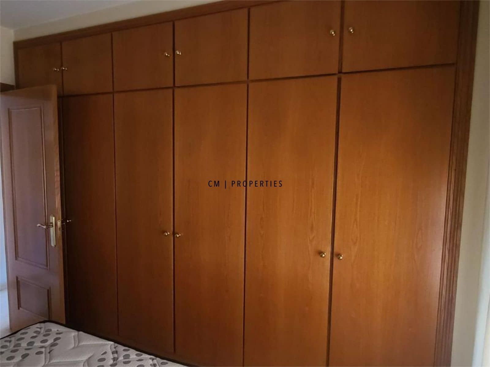 2 slaapkamer Flat te huur in Valencia stad met garage - € 1.450 (Ref: 9436186)