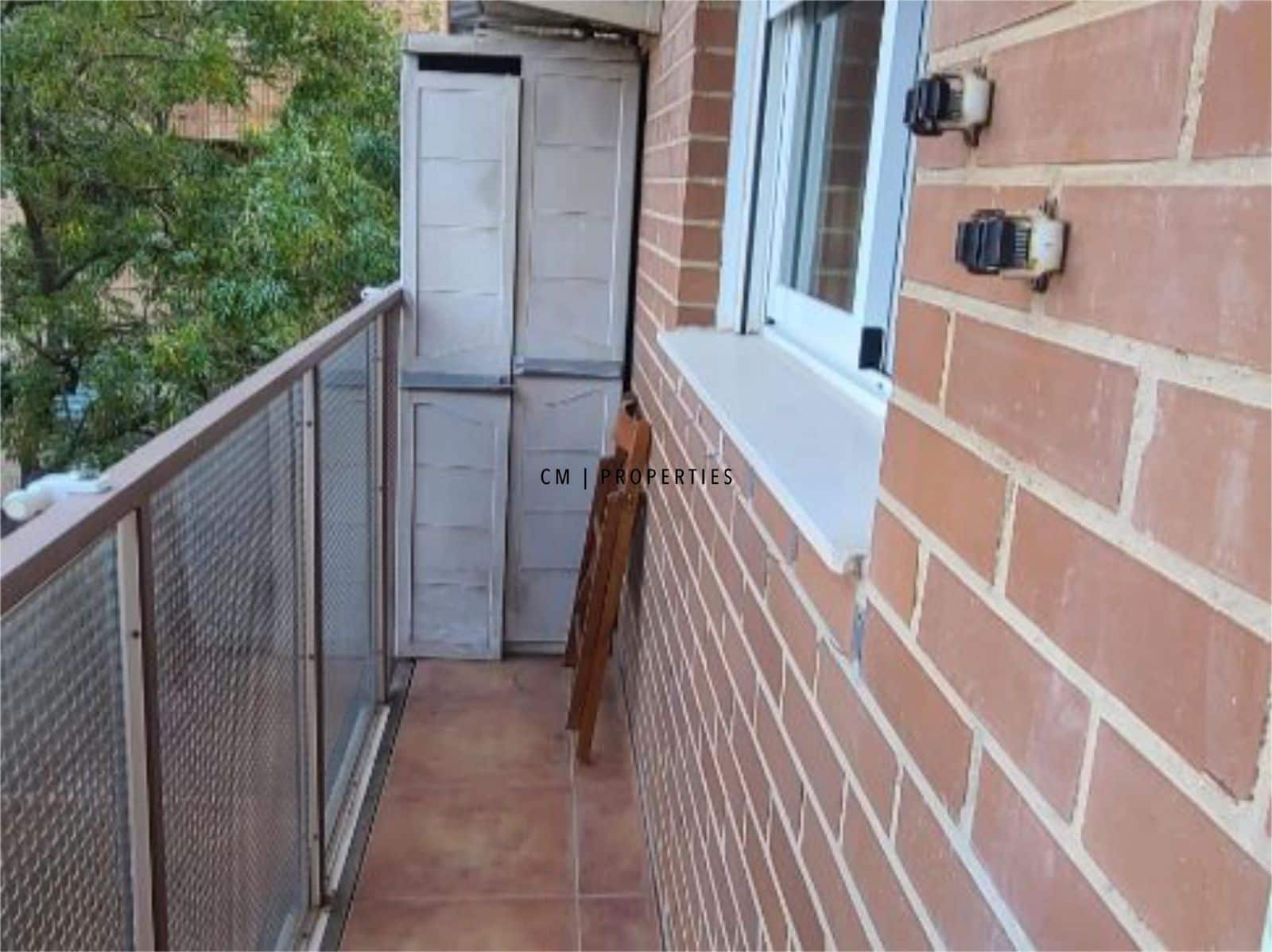 2 slaapkamer Flat te huur in Valencia stad met garage - € 1.450 (Ref: 9436186)