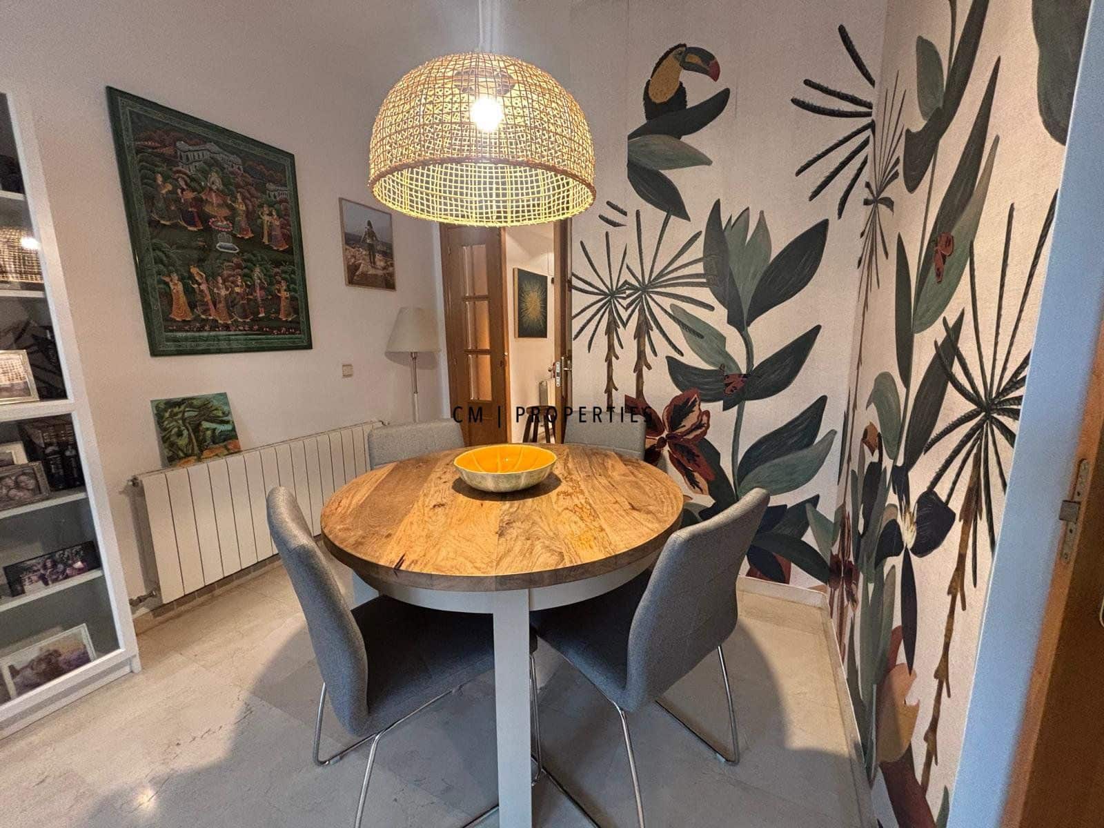 2 soverom Leilighet til leie i Valencia by med svømmebasseng garasje - € 1 550 (Ref: 9437757)