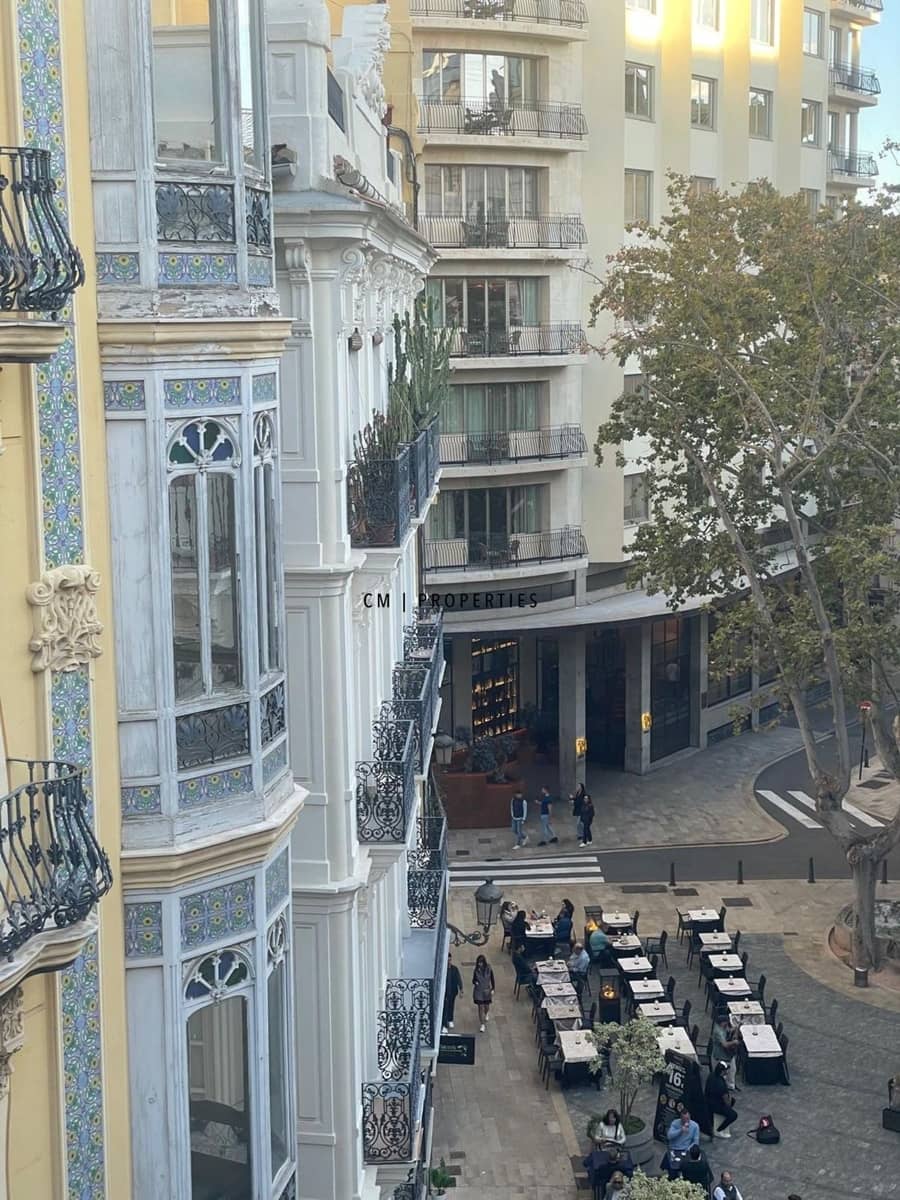 3 sypialnia Mieszkanie do wynajęcia w Miasto Walencja z garażem - 2 800 € (Ref: 9437758)