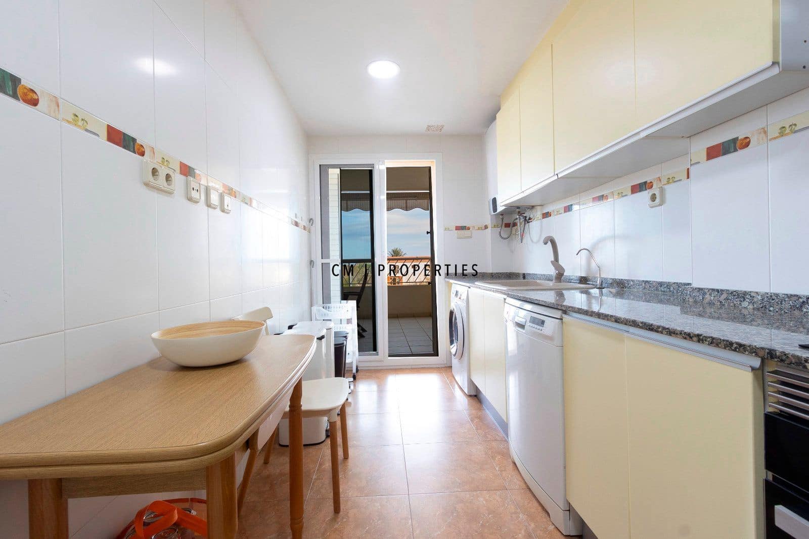 3 sypialnia Mieszkanie do wynajęcia w Sagunto / Sagunt z basenem garażem - 1 180 € (Ref: 9445429)