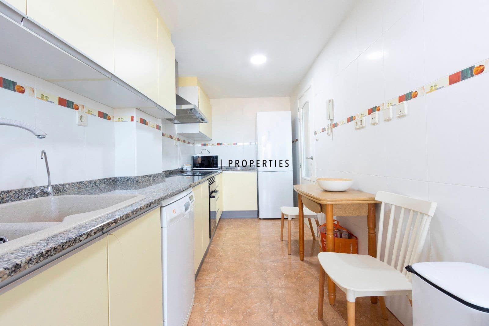 3 sypialnia Mieszkanie do wynajęcia w Sagunto / Sagunt z basenem garażem - 1 180 € (Ref: 9445429)