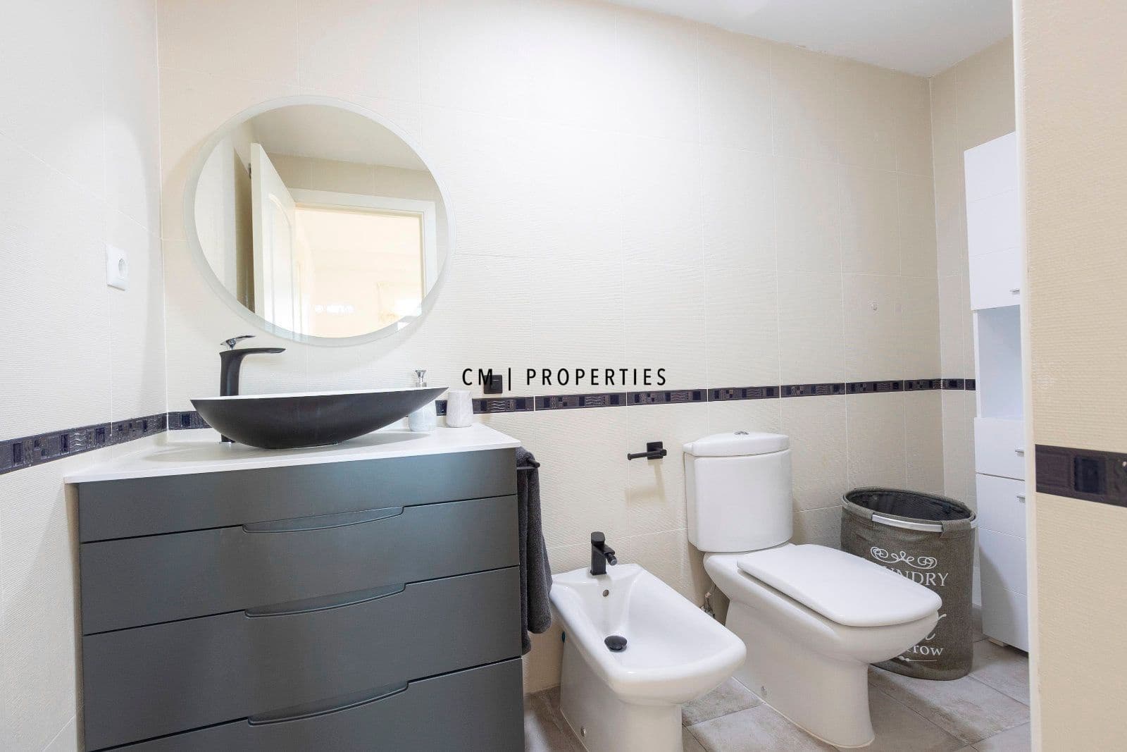 3 sypialnia Mieszkanie do wynajęcia w Sagunto / Sagunt z basenem garażem - 1 180 € (Ref: 9445429)