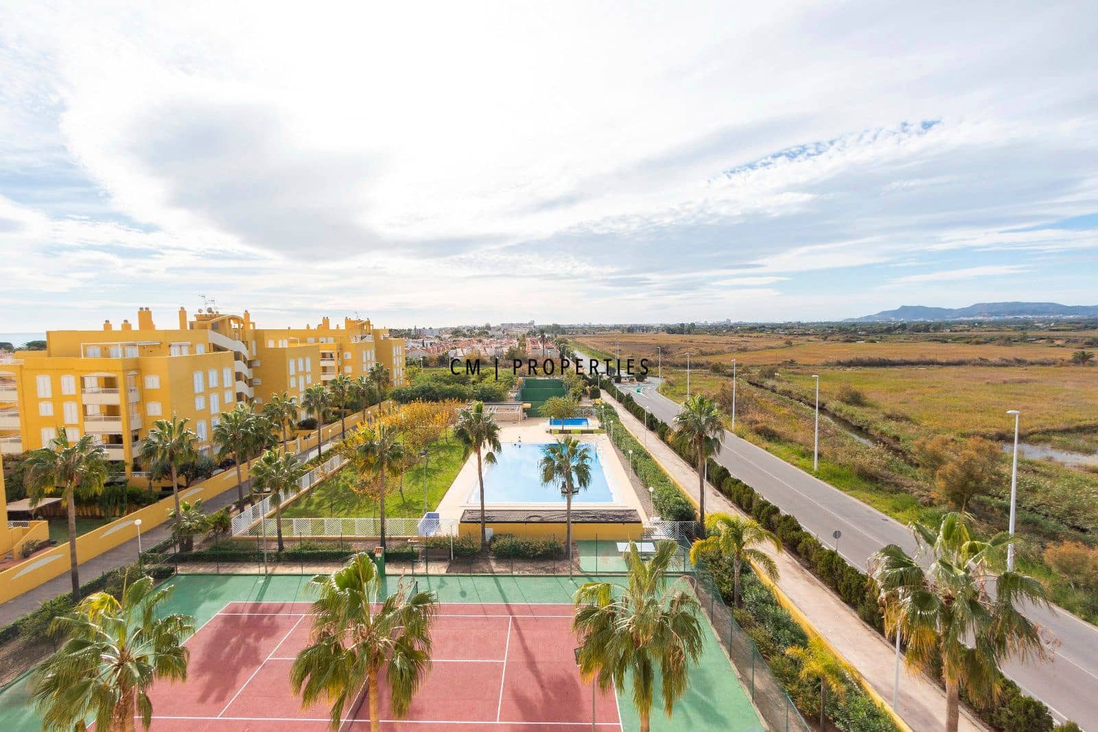 3 sypialnia Mieszkanie do wynajęcia w Sagunto / Sagunt z basenem garażem - 1 180 € (Ref: 9445429)