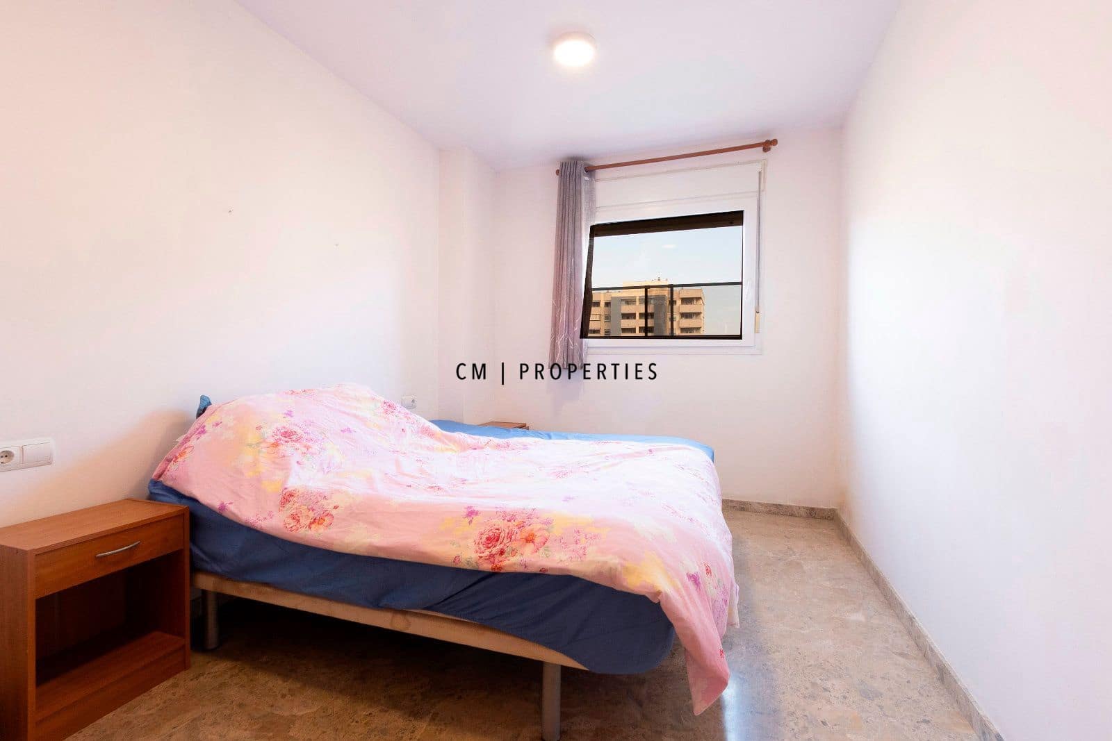 2 makuuhuone Asunto vuokrattavana paikassa Valencia kaupunki mukana uima-altaan 
autotalli - 1 400 € (Ref: 9448512)