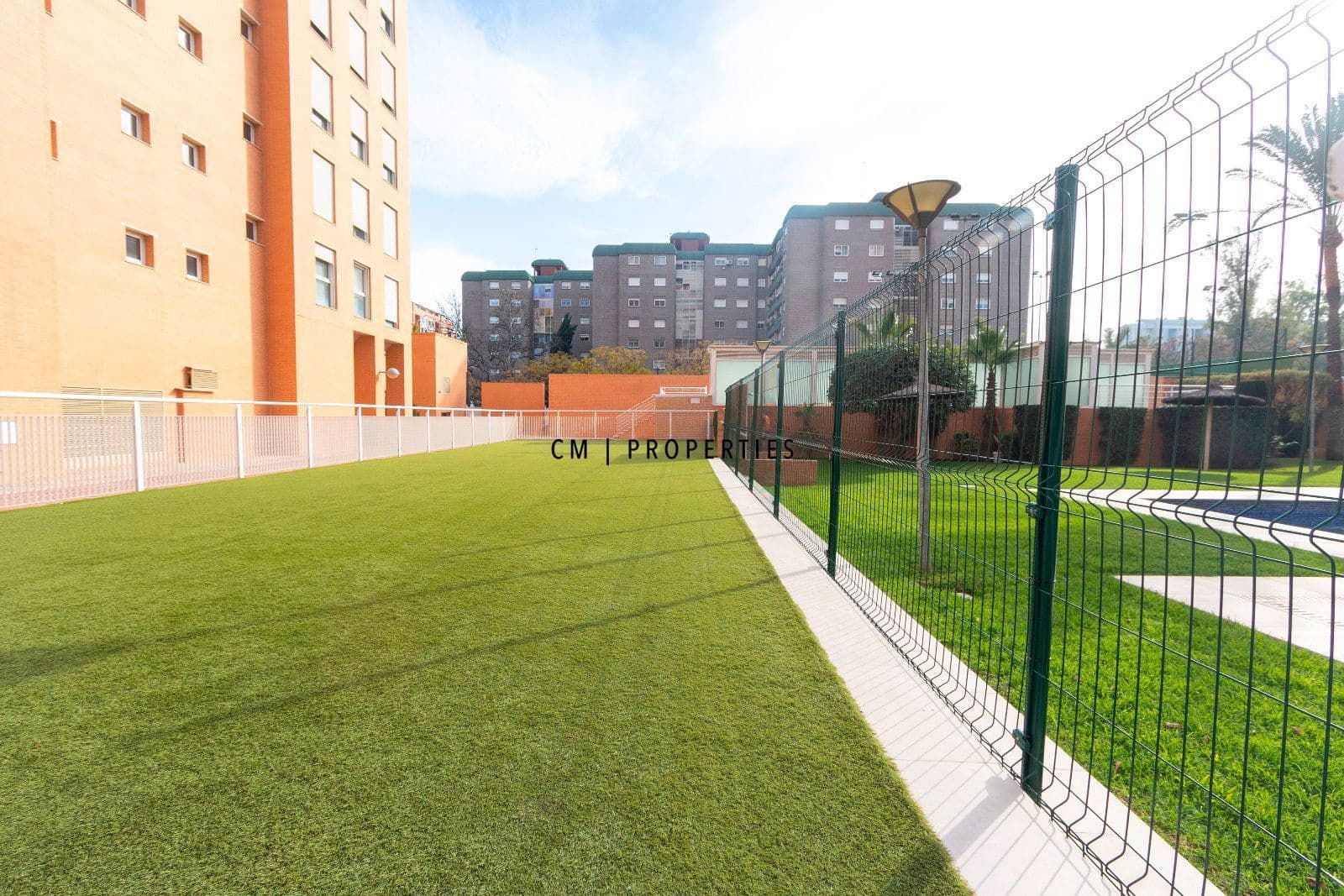 2 makuuhuone Asunto vuokrattavana paikassa Valencia kaupunki mukana uima-altaan 
autotalli - 1 400 € (Ref: 9448512)