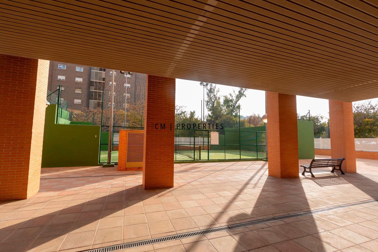 2 makuuhuone Asunto vuokrattavana paikassa Valencia kaupunki mukana uima-altaan 
autotalli - 1 400 € (Ref: 9448512)