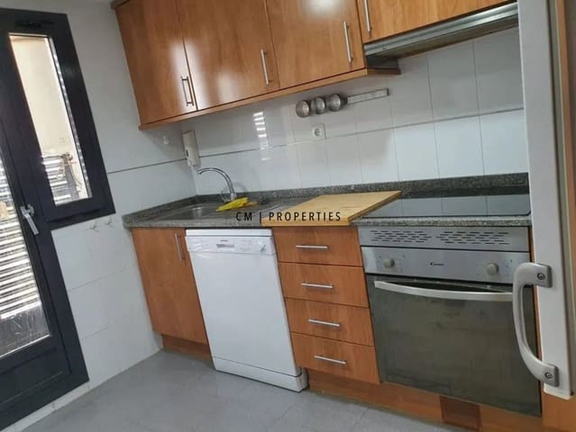 2 makuuhuone Asunto vuokrattavana paikassa Moncada - 950 € (Ref: 9448579)