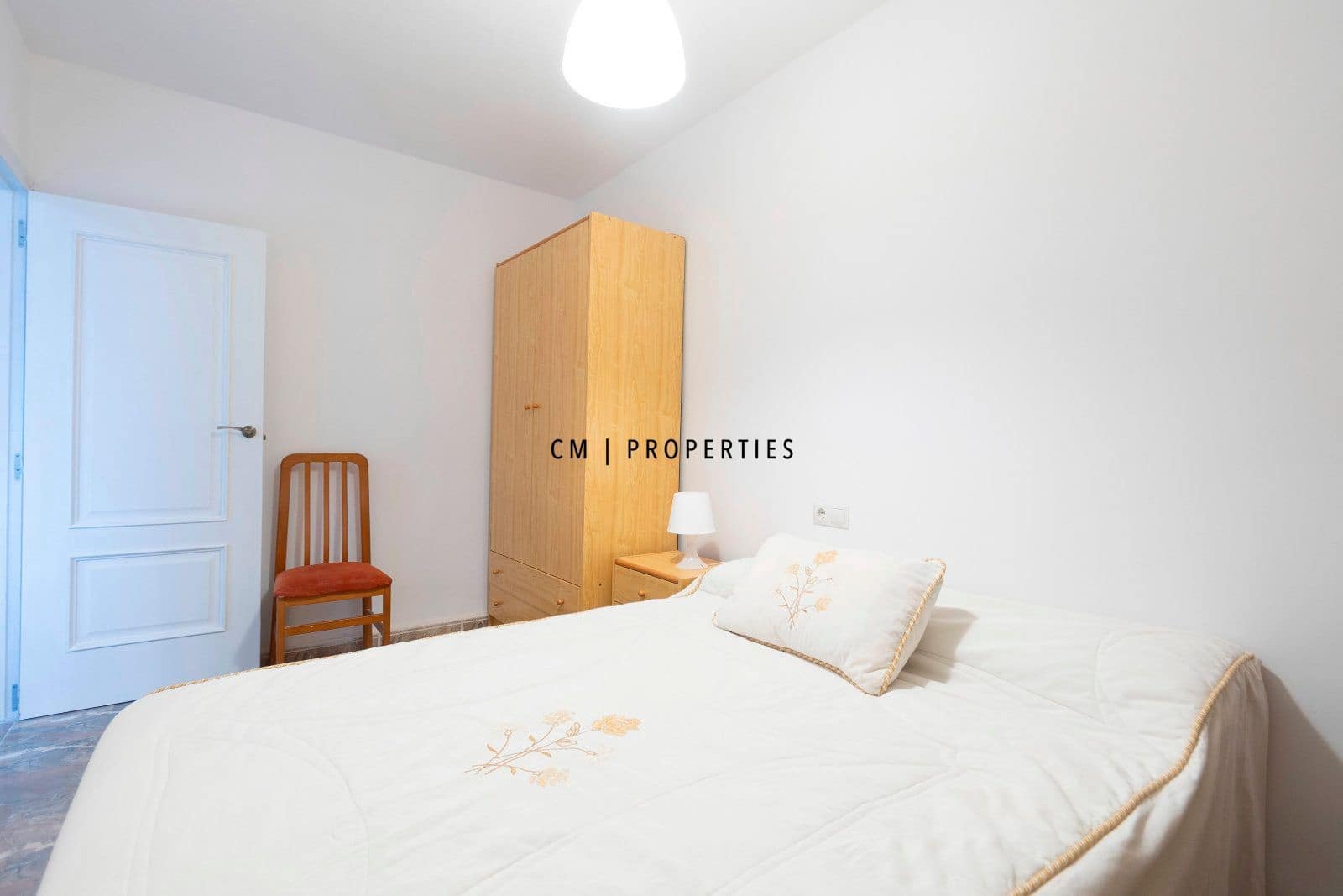 3 soverom Leilighet til leie i Valencia by - € 1 200 (Ref: 9449770)