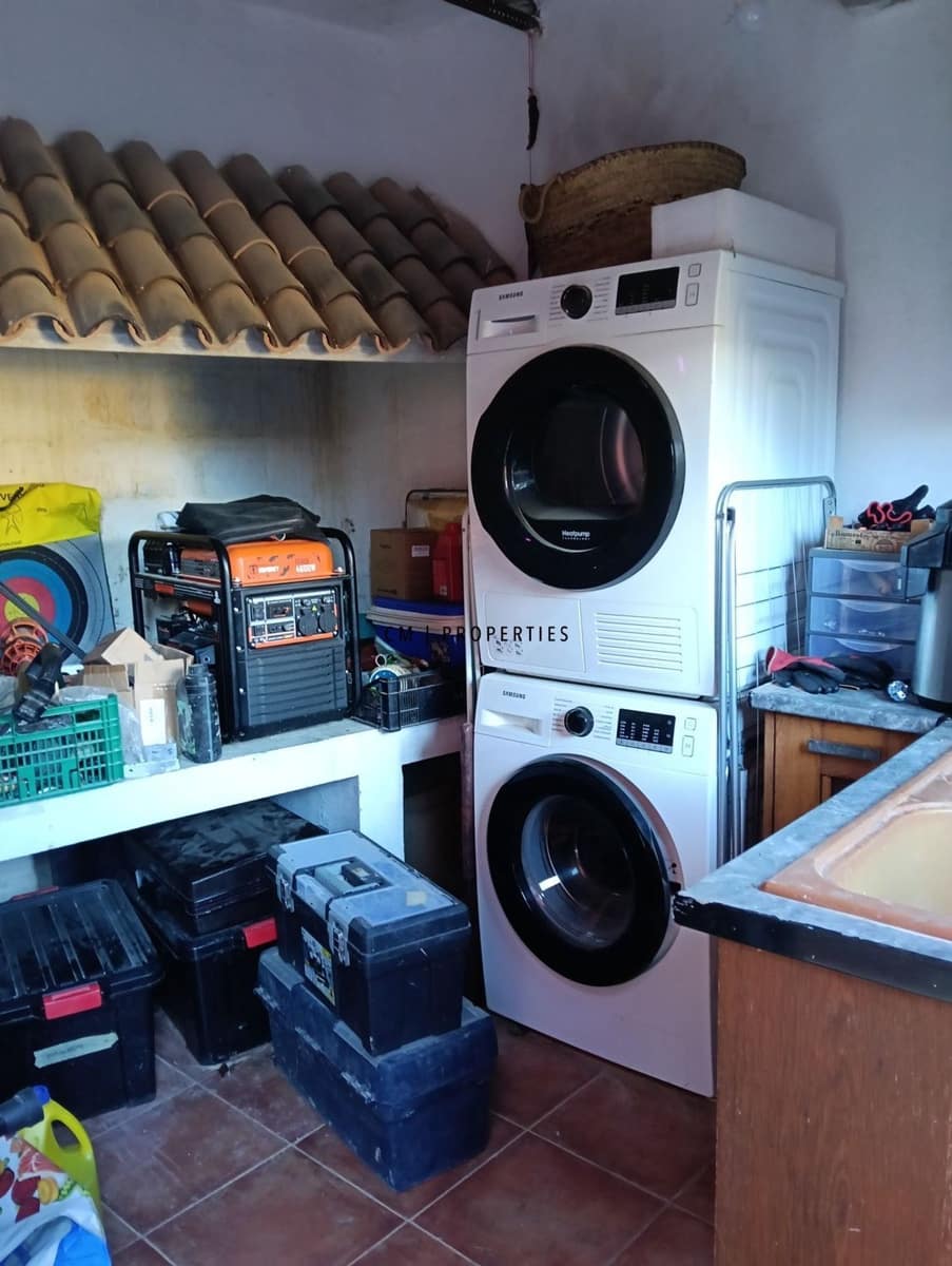 Chalet de 3 habitaciones en Godella en venta con piscina garaje - 180.000 € (Ref: 9452960)