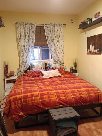 Chalet de 3 habitaciones en Godella en venta con piscina garaje - 180.000 € (Ref: 9452960)