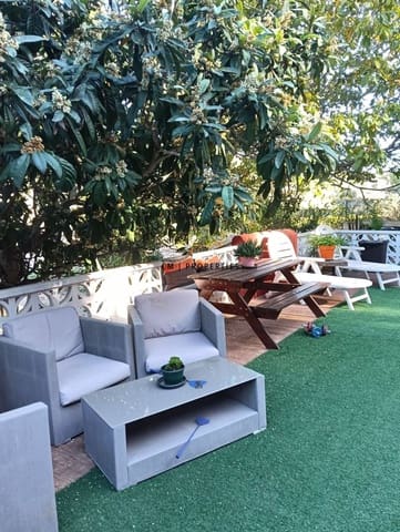 Chalet de 3 habitaciones en Godella en venta con piscina garaje - 180.000 € (Ref: 9452960)