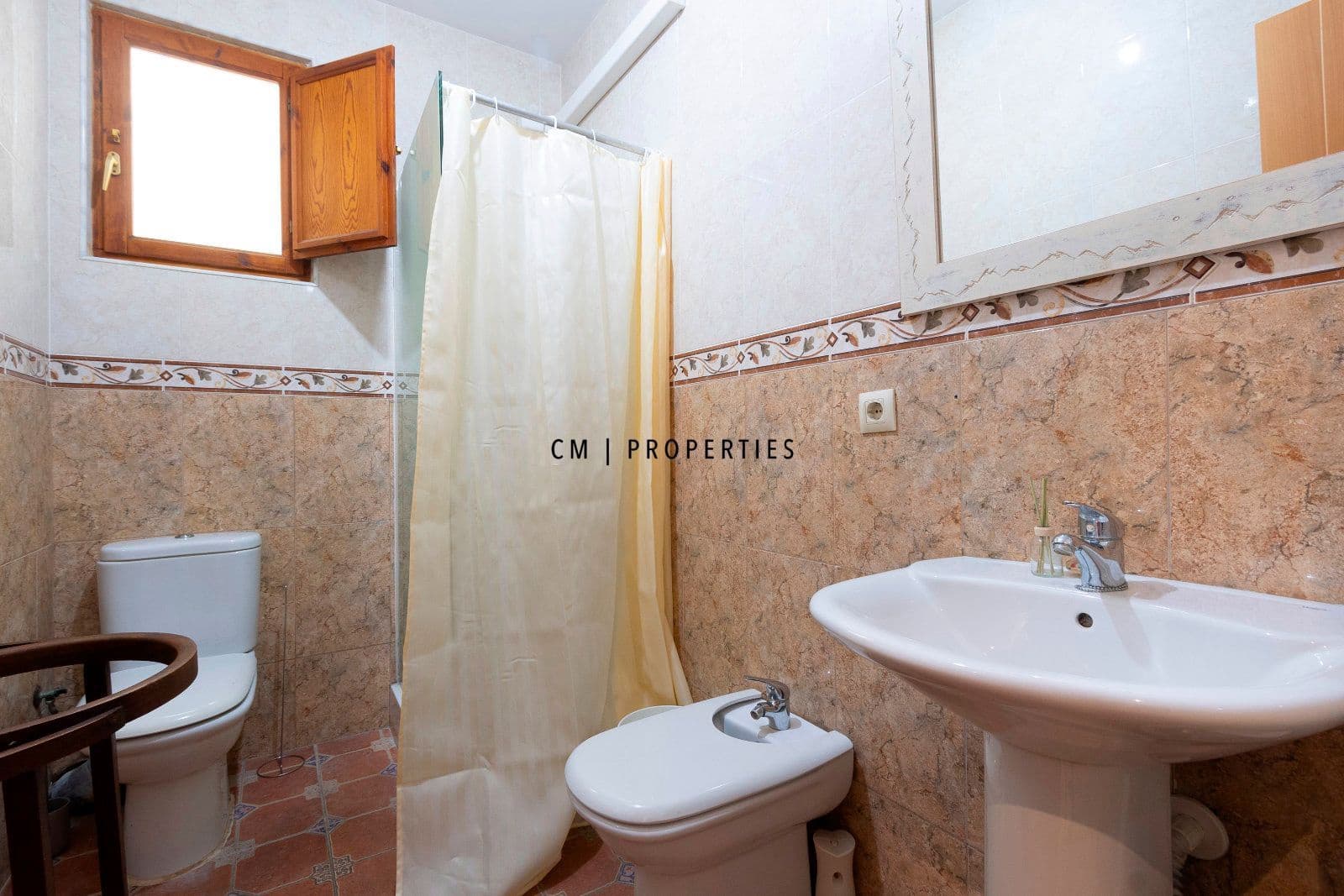 3 makuuhuone Asunto myytävänä paikassa Valencia kaupunki - 339 000 € (Ref: 9453636)