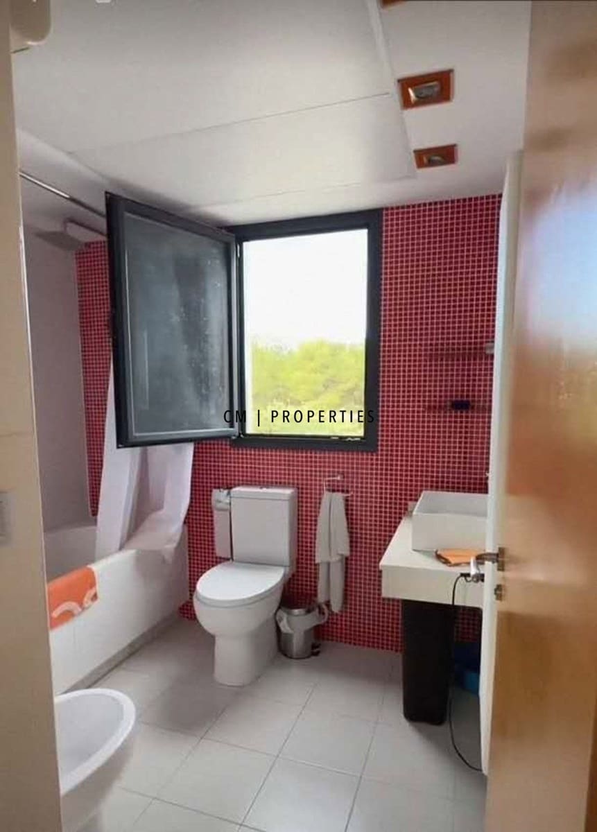 4 makuuhuone Huvila myytävänä paikassa San Antonio de Benageber mukana uima-altaan - 750 000 € (Ref: 9455713)