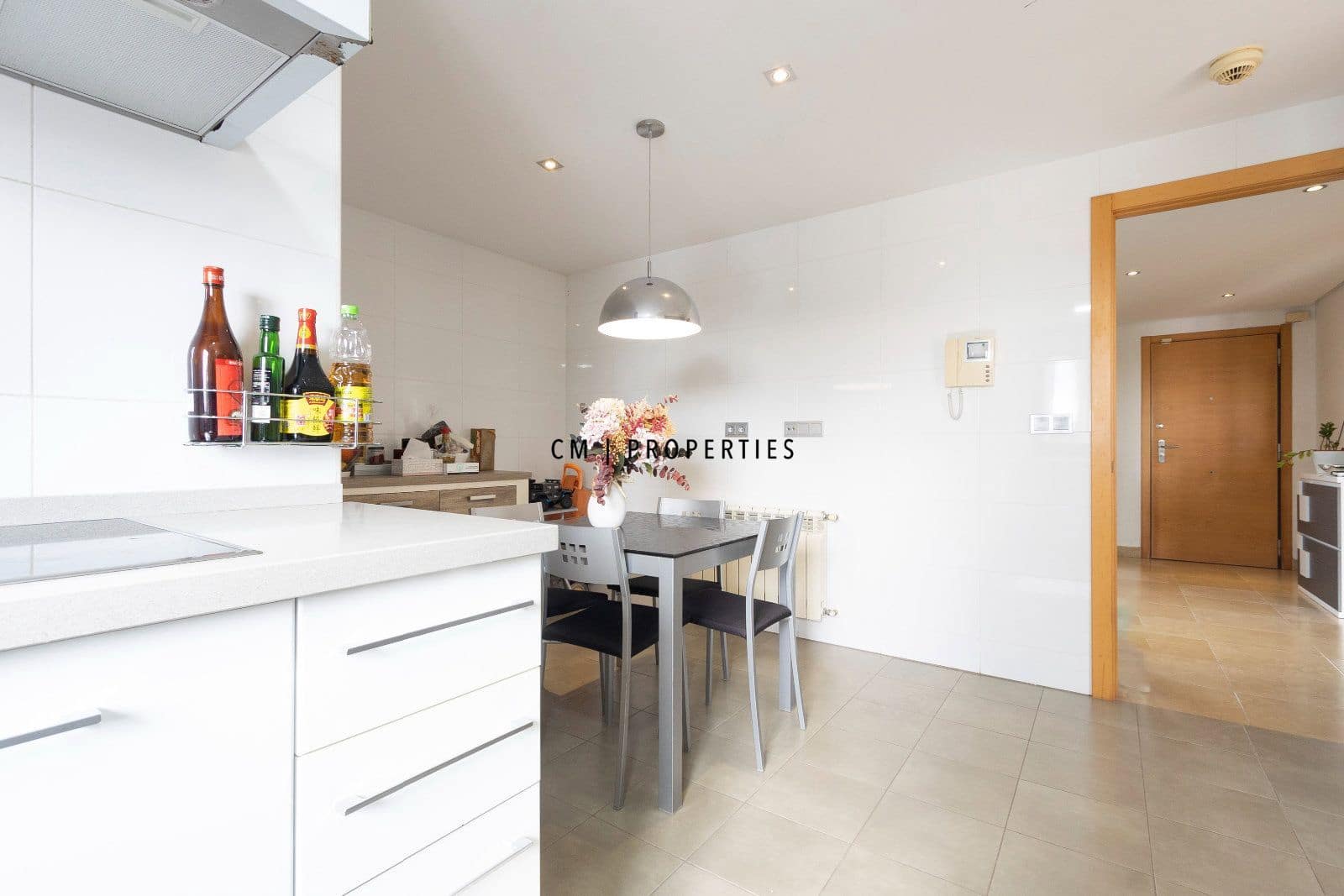 4 bedroom Villa for sale in San Antonio de Benageber with pool - € 750,000 (Ref: 9455713)