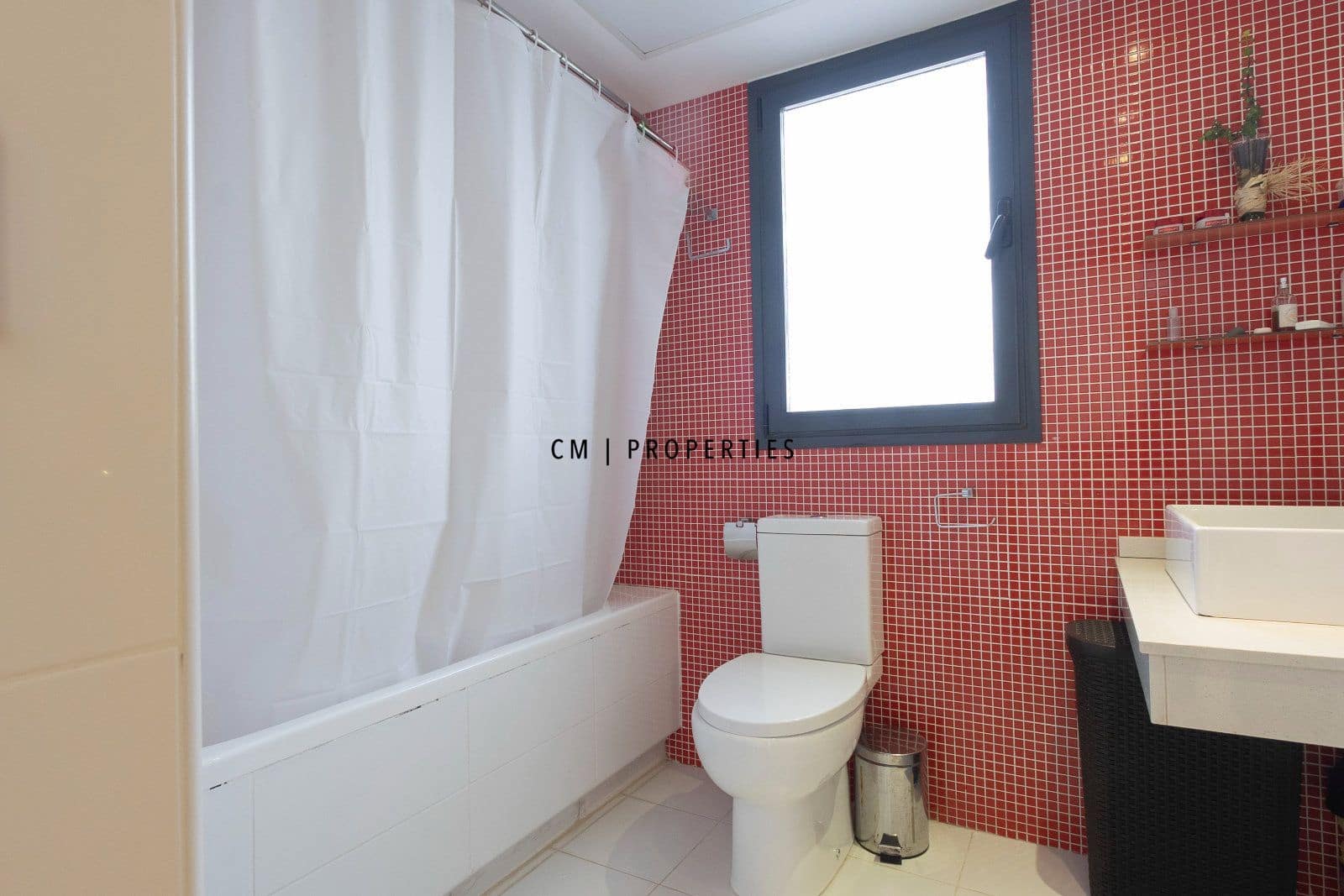 4 bedroom Villa for sale in San Antonio de Benageber with pool - € 750,000 (Ref: 9455713)