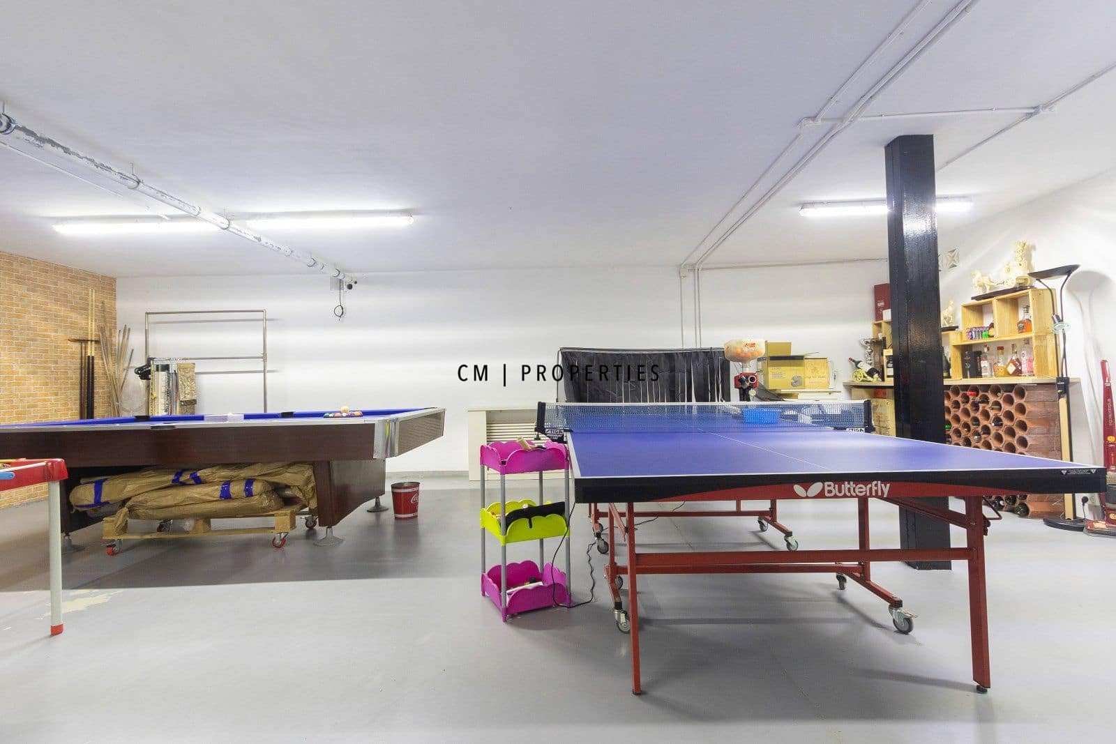 4 bedroom Villa for sale in San Antonio de Benageber with pool - € 750,000 (Ref: 9455713)