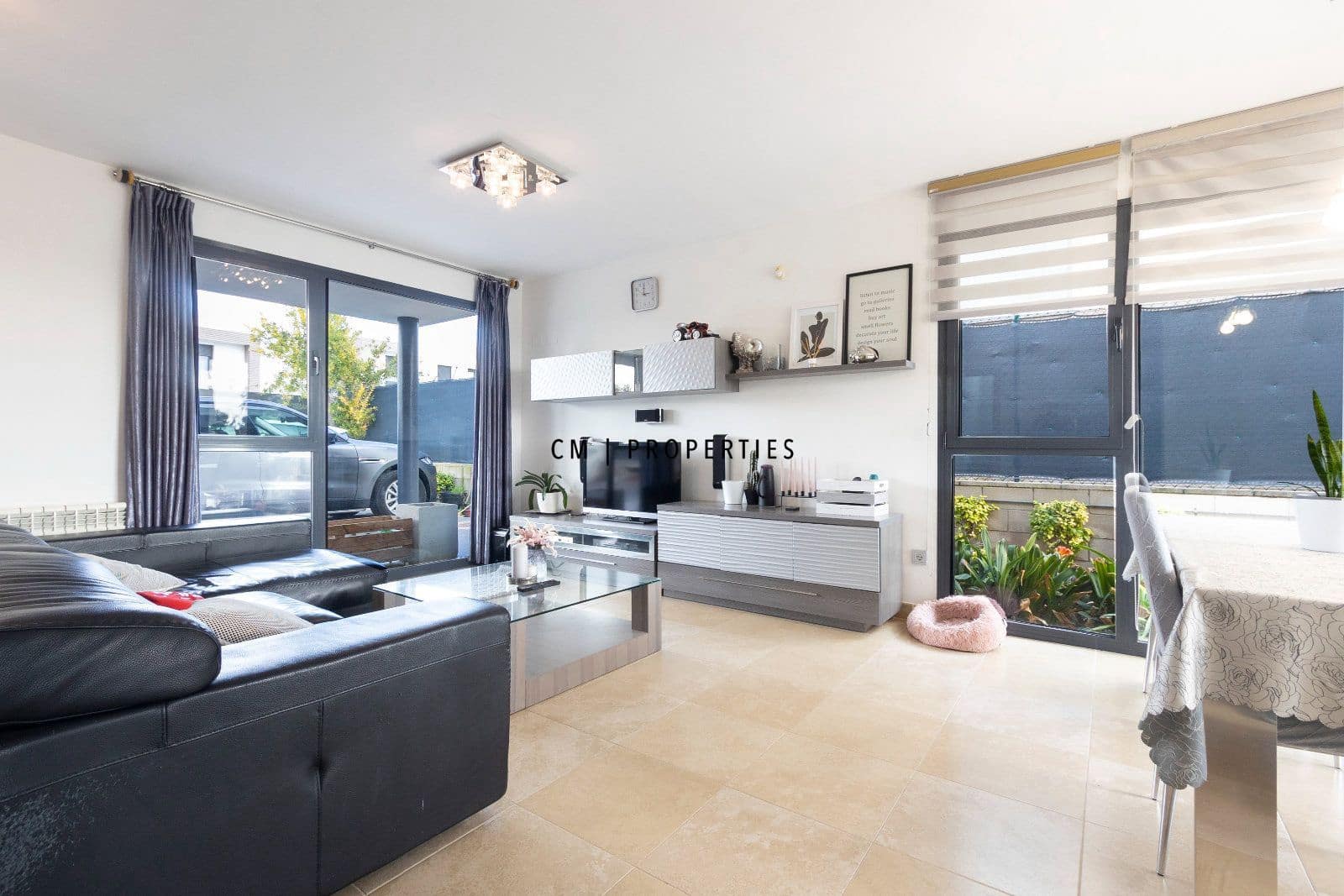 4 bedroom Villa for sale in San Antonio de Benageber with pool - € 750,000 (Ref: 9455713)