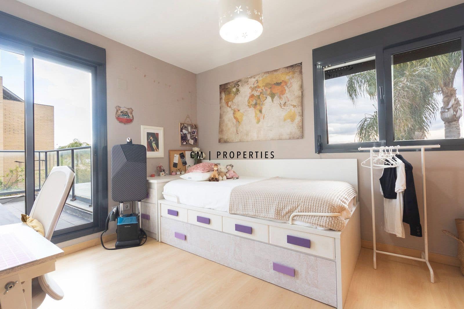 4 bedroom Villa for sale in San Antonio de Benageber with pool - € 750,000 (Ref: 9455713)