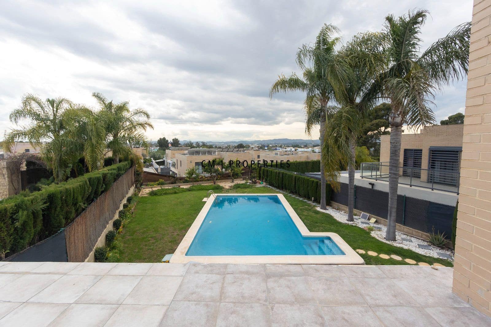 4 bedroom Villa for sale in San Antonio de Benageber with pool - € 750,000 (Ref: 9455713)