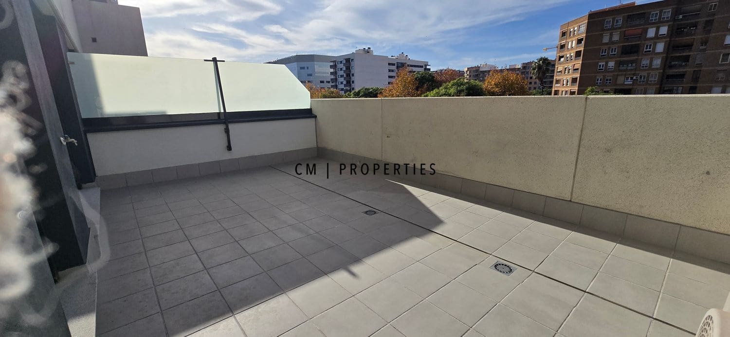 Bureau à louer à Valence ville avec garage - 1 100 € (Ref: 9460701)