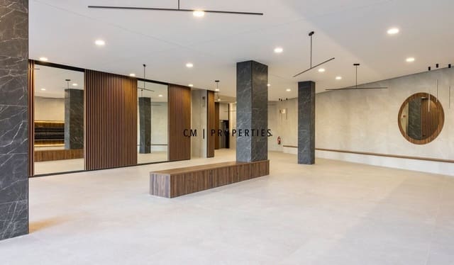 Kontor til leie i Patraix, Valencia by - € 1 100 (Ref: 9460701)