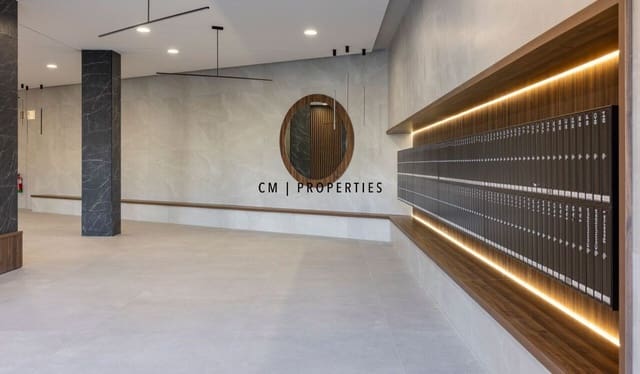 Kontor til leie i Patraix, Valencia by - € 1 100 (Ref: 9460701)