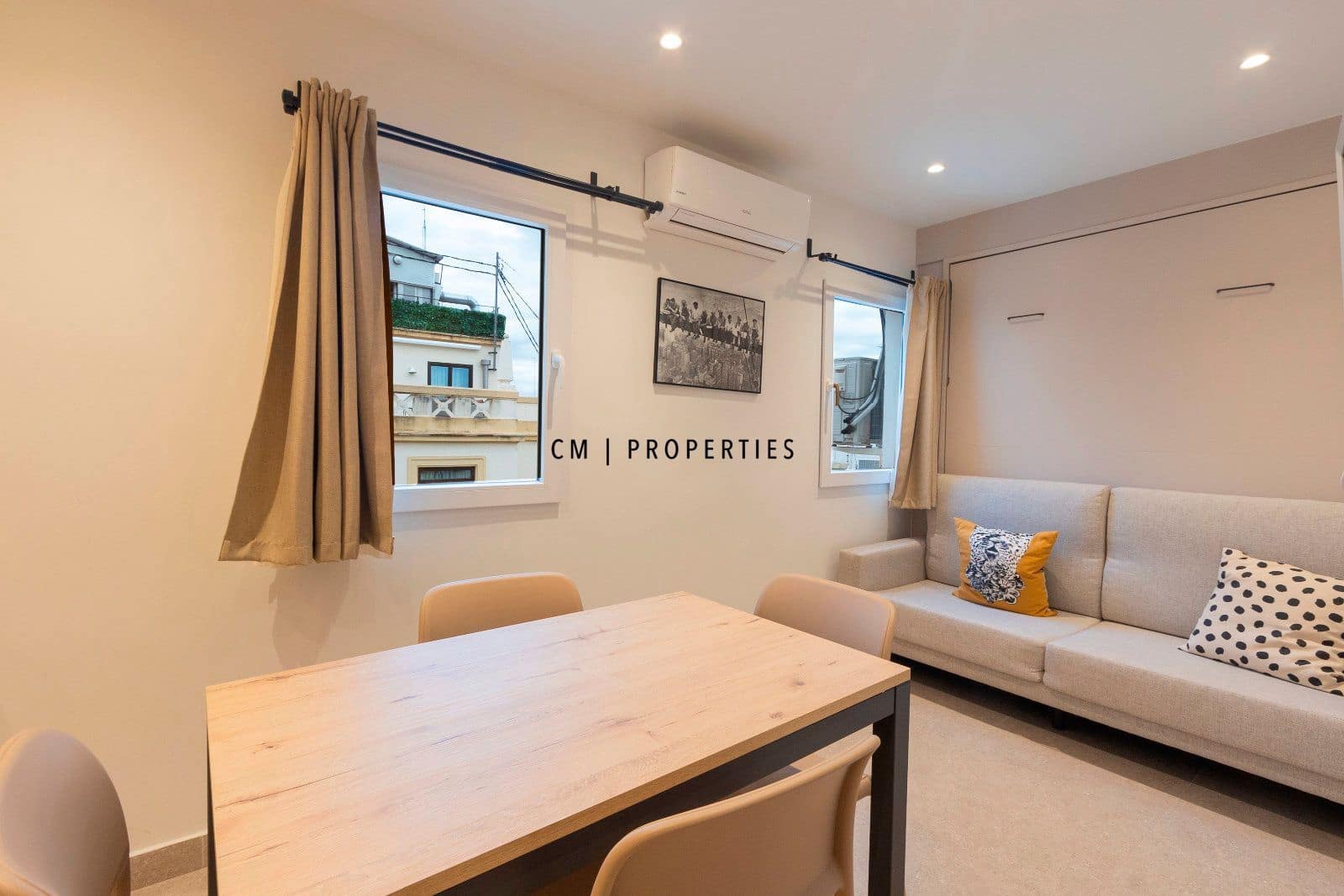 1 bedroom Penthouse for rent in Valencia city - € 1,150 (Ref: 9462677)