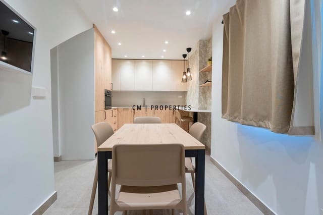 1 soverom Penthouse til leie i Valencia by - € 1 150 (Ref: 9462677)