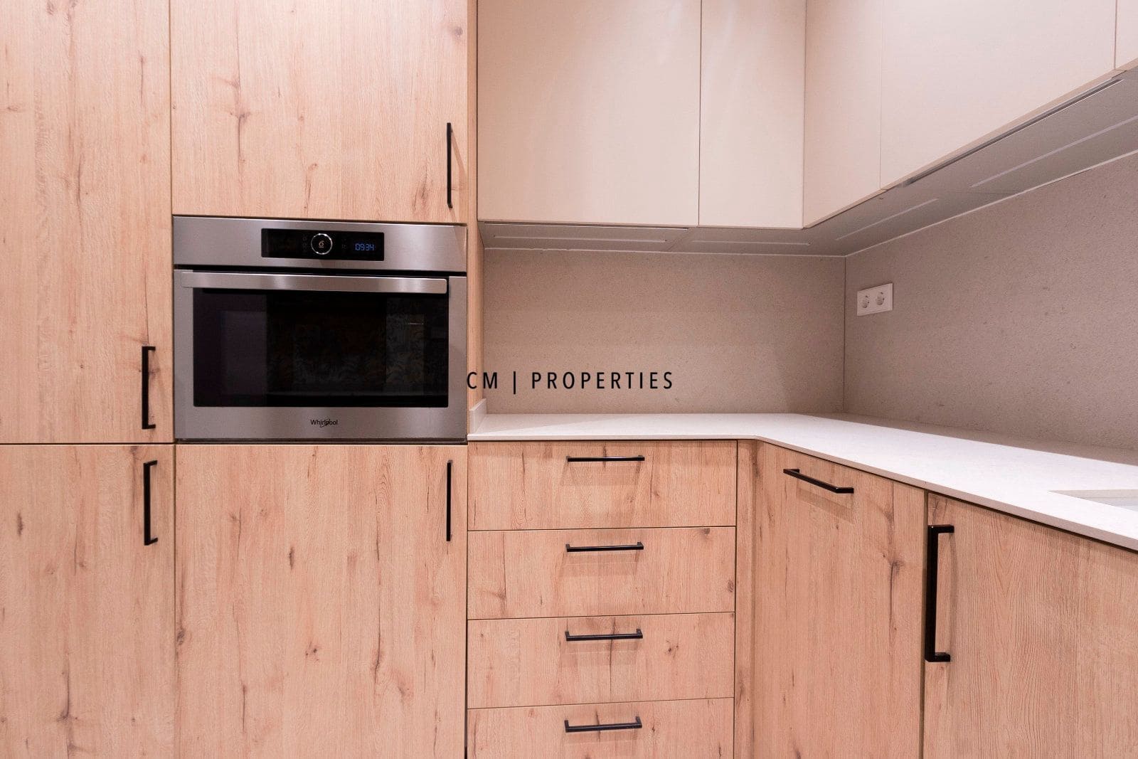 1 bedroom Penthouse for rent in Valencia city - € 1,150 (Ref: 9462677)