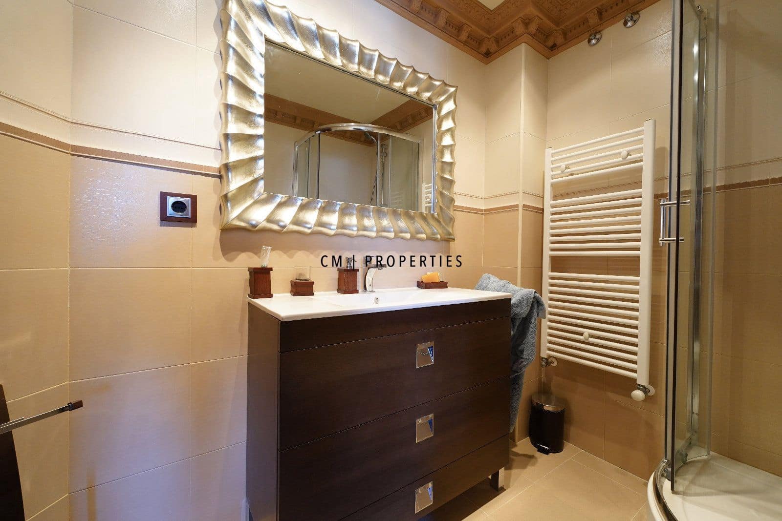 Appartement de 2 chambres à louer à Valence ville - 1 800 € (Ref: 9467778)