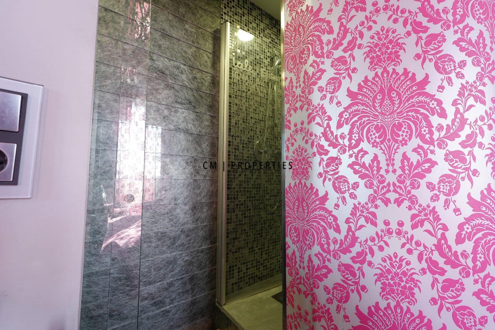 Appartement de 2 chambres à louer à Valence ville - 1 800 € (Ref: 9467778)