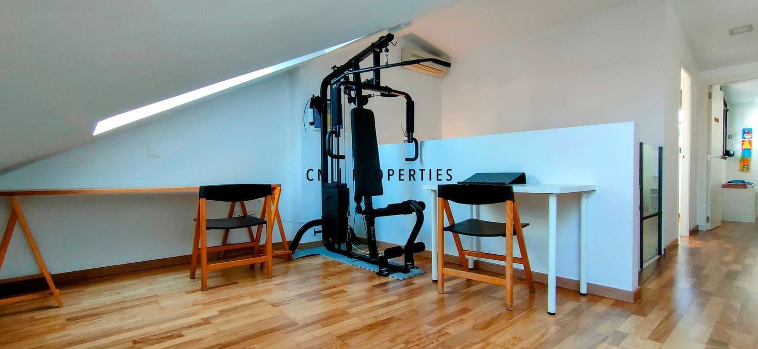 3 Zimmer Wohnung zu vermieten in Rocafort mit Garage - 2.000 € (Ref: 9469991)