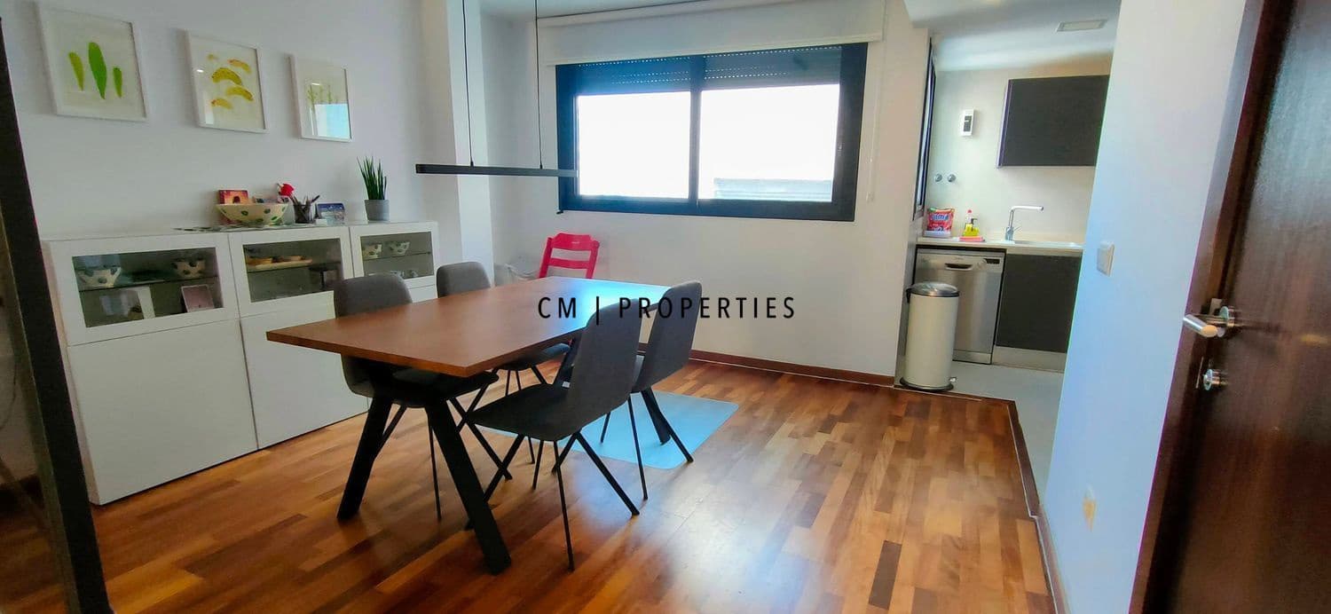3 Zimmer Wohnung zu vermieten in Rocafort mit Garage - 2.000 € (Ref: 9469991)