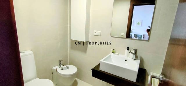 3 Zimmer Wohnung zu vermieten in Rocafort mit Garage - 2.000 € (Ref: 9469991)