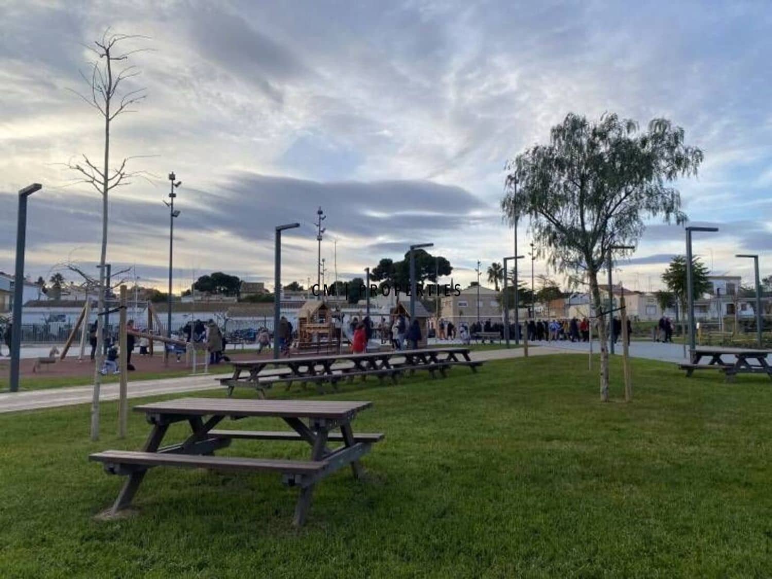 3 Zimmer Wohnung zu vermieten in Rocafort mit Garage - 2.000 € (Ref: 9469991)