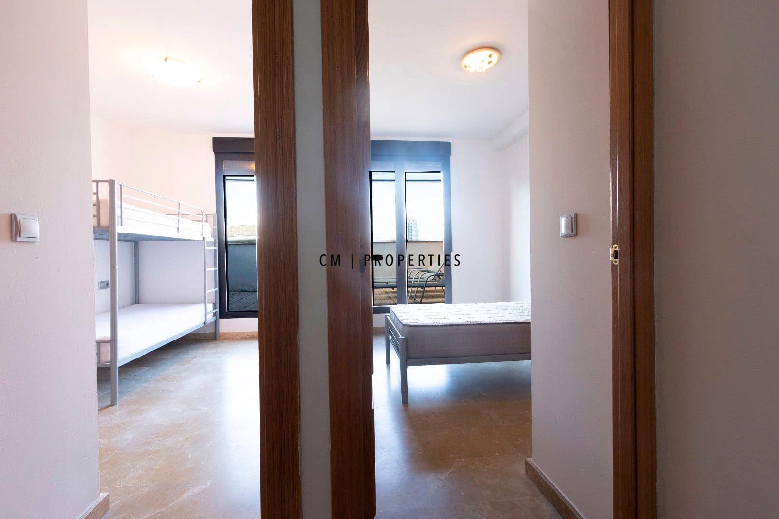 4 soveværelse Lejlighed til salg i Valencia by med swimmingpool garage - € 780.000 (Ref: 9470029)